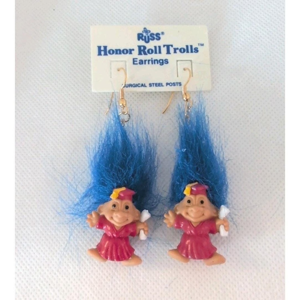 Vintage 1" Russ Honor Roll Trolls Dolls Graduation Red Robe‎ Pierced Earrings